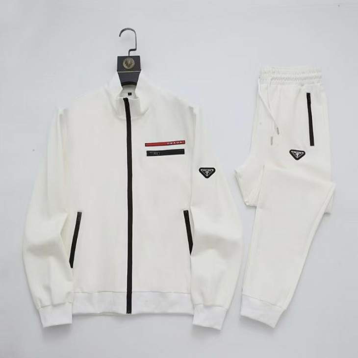 Picture of Prada Sweater Suits _SKUPradaM-3XL8qx46342013